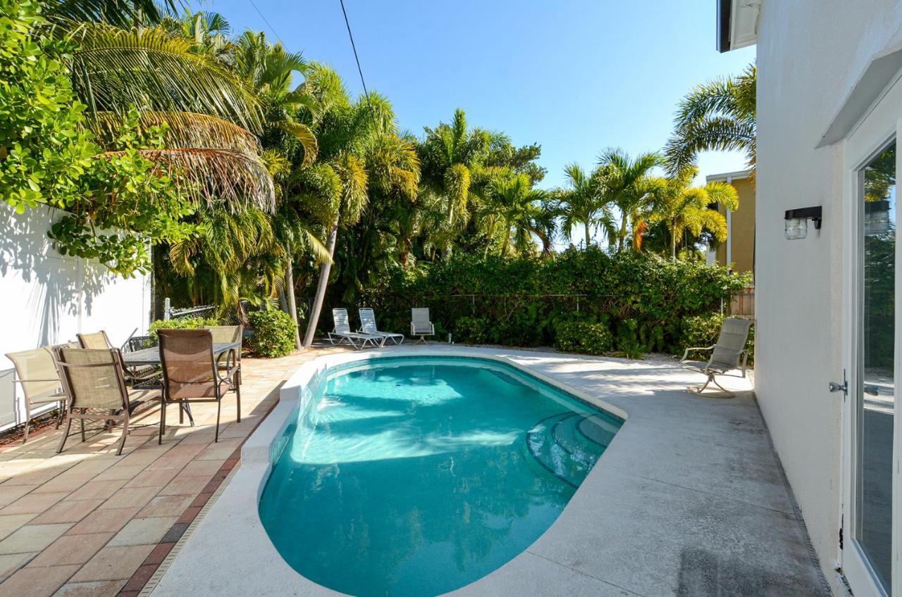 Canal 313 - Right In Siesta Key Village! Eksteriør billede