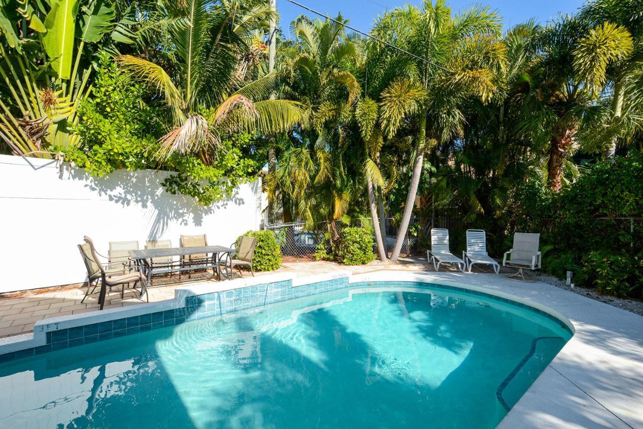 Canal 313 - Right In Siesta Key Village! Eksteriør billede