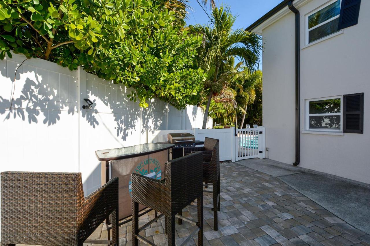 Canal 313 - Right In Siesta Key Village! Eksteriør billede